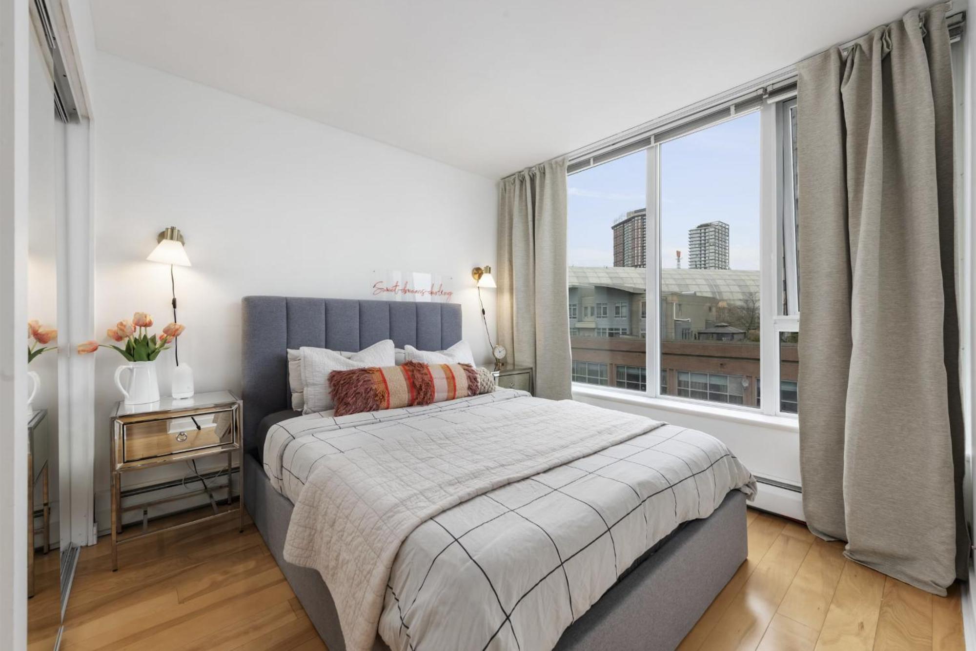 Lovely One-Bedroom Apartment With Pool, Hot Tub, And Gym In The Heart Of Downtown, Skytrain 3Min Away Βανκούβερ Εξωτερικό φωτογραφία