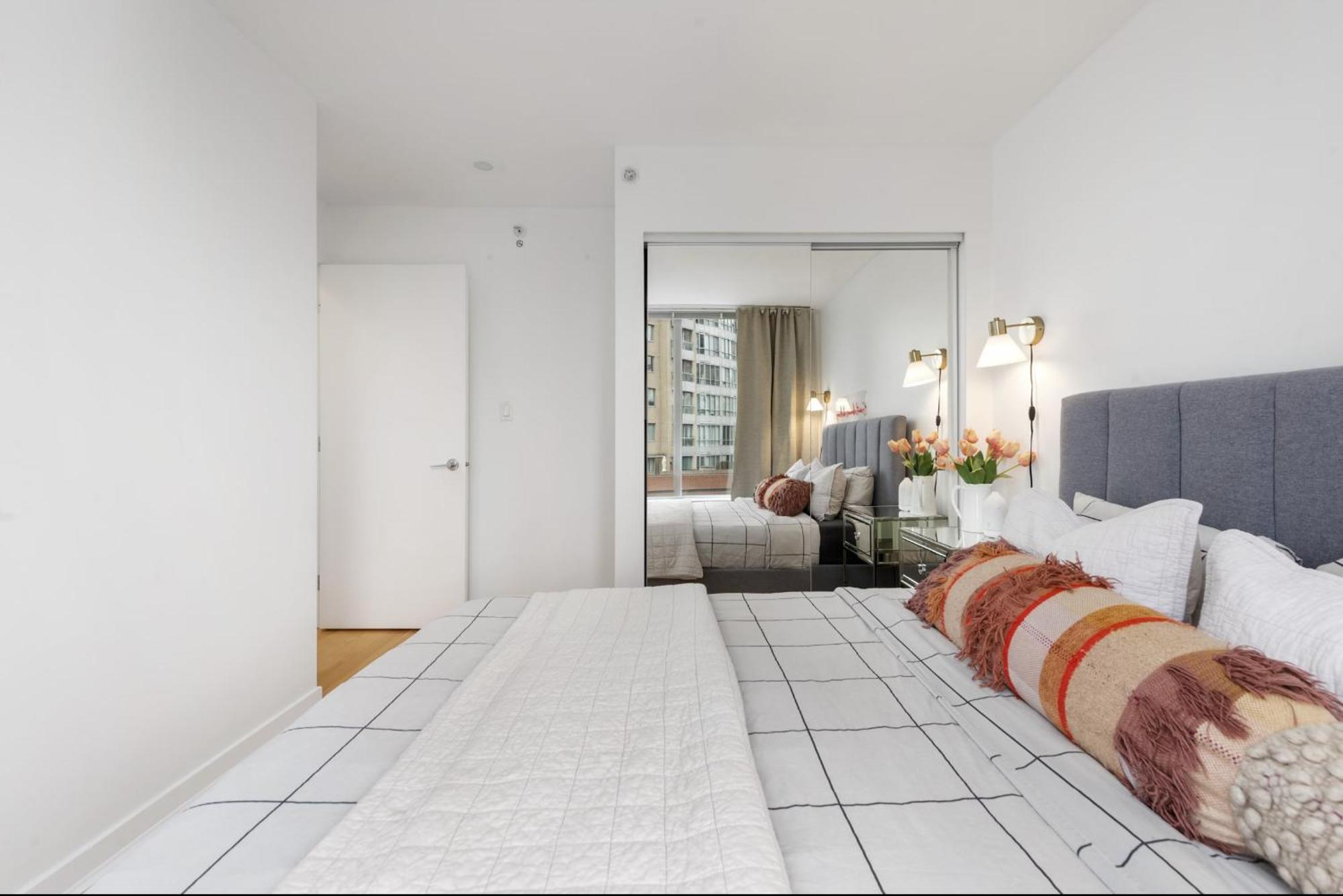 Lovely One-Bedroom Apartment With Pool, Hot Tub, And Gym In The Heart Of Downtown, Skytrain 3Min Away Βανκούβερ Εξωτερικό φωτογραφία